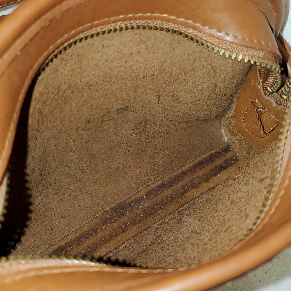 Vintage COACH Leather Crossbody